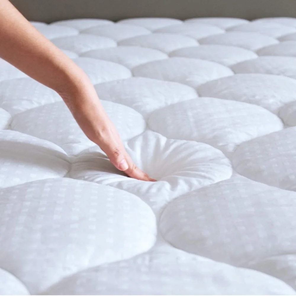 King Mattress Pad - Overfilled with Breathable Snow Down Alternative Filling